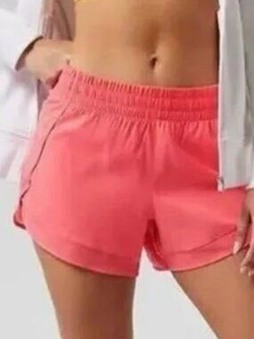 Athleta Mesh Racer Short - 4" - Medium